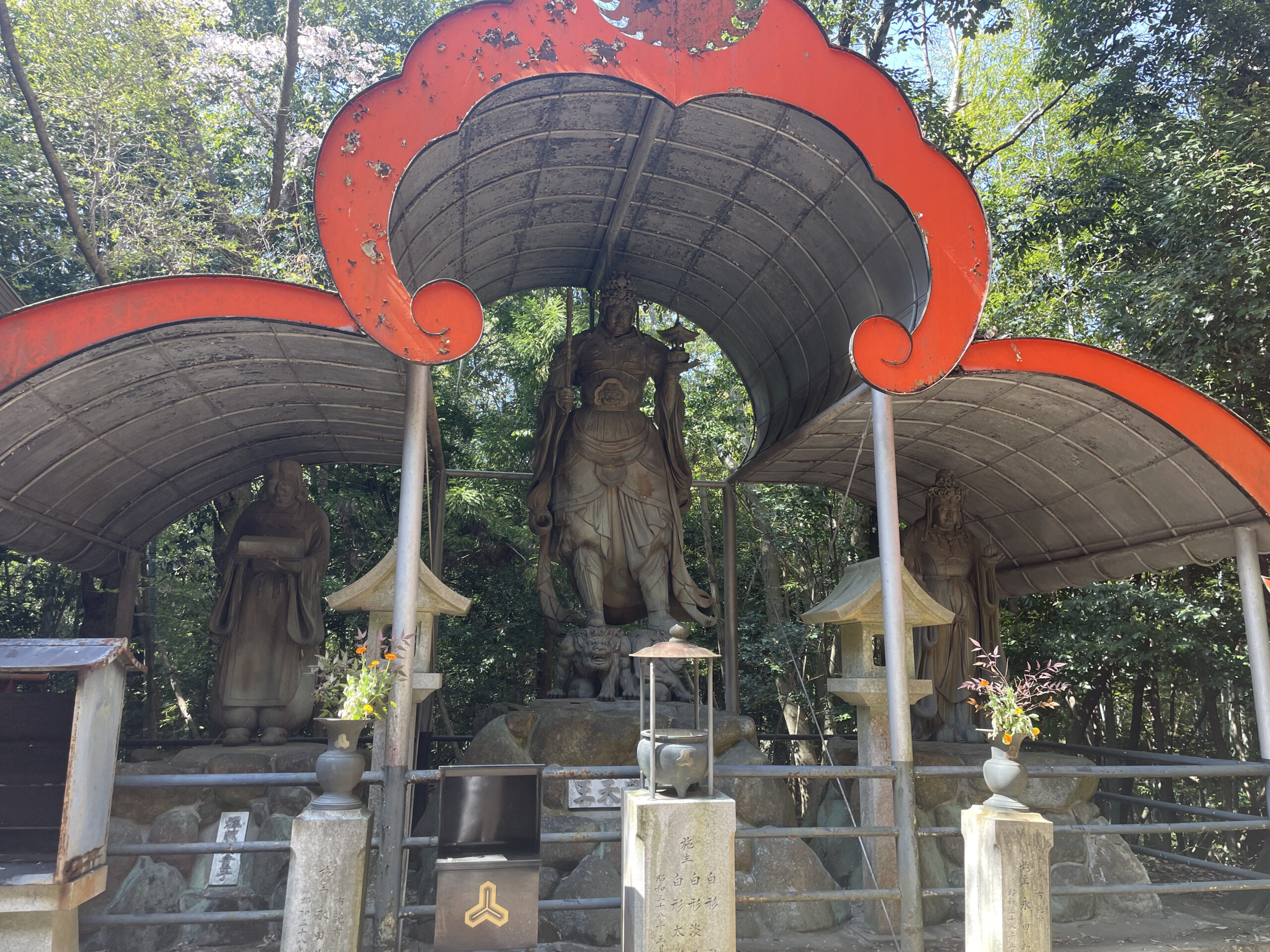 信貴山奥の院