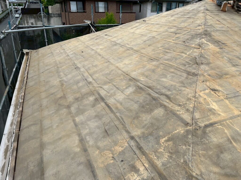 既設瓦撤去状況