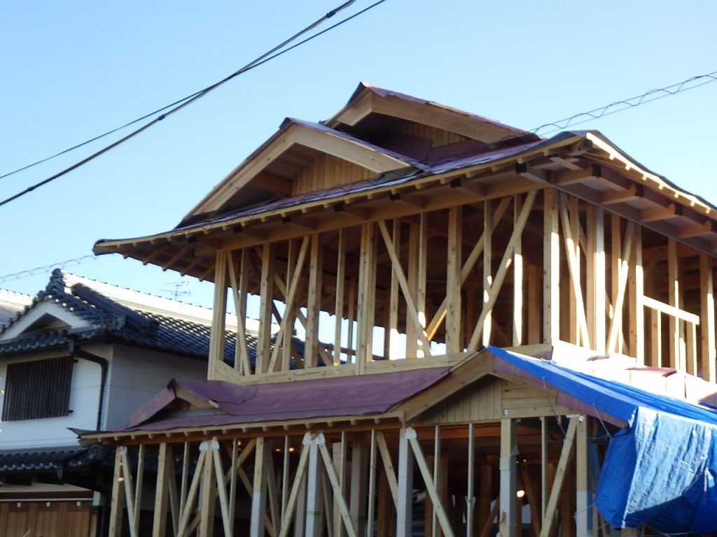 木造入母屋屋根新築